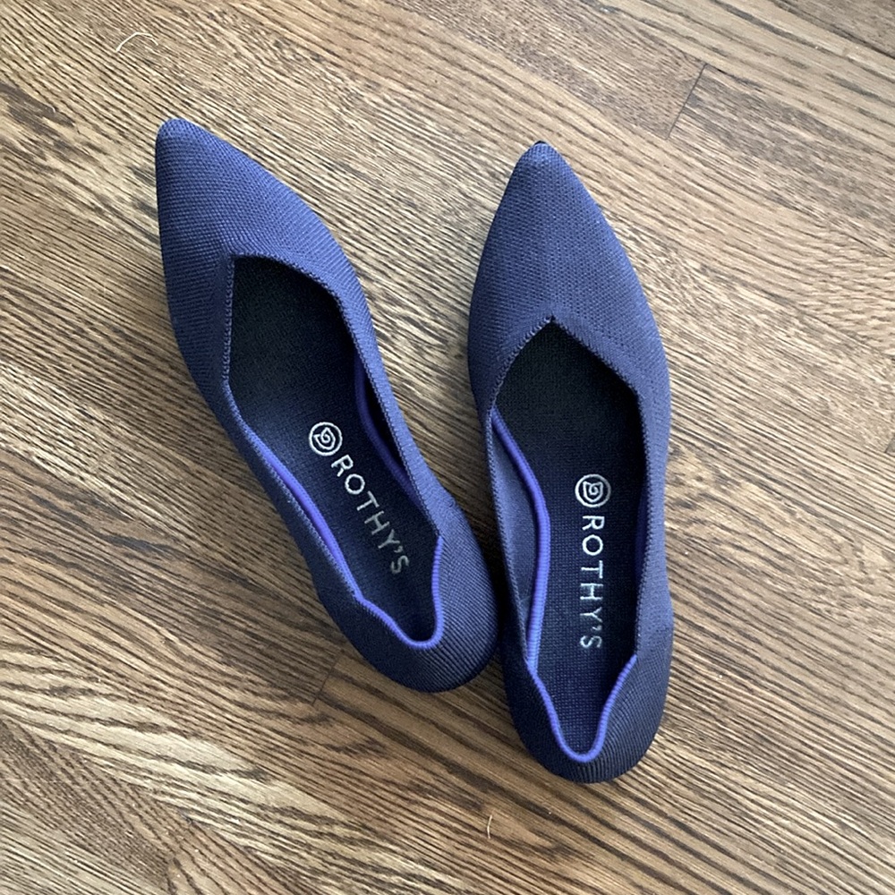 Rothy’s The Point, dark Navy Blue (very dark), sz 10